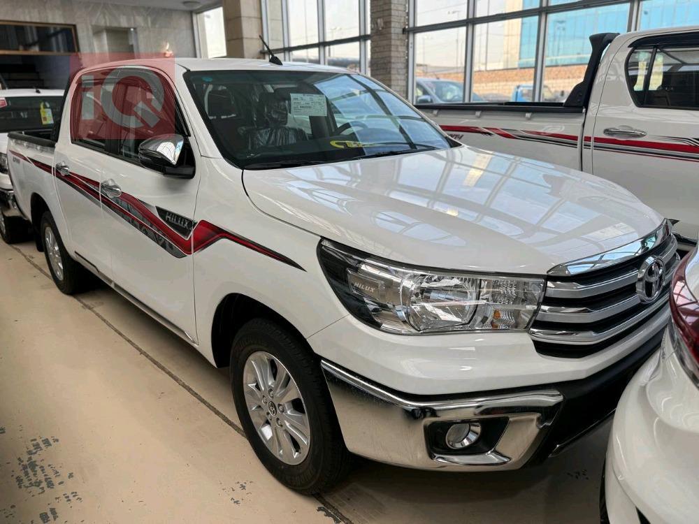 تويوتا هايلوكس